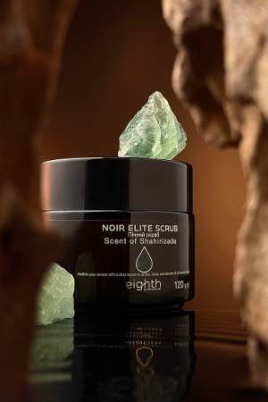 Noir Elite Scrub  SCENT OF SHAHERIZADA 
